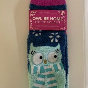 Bath and Body Works Fuzzy Socks